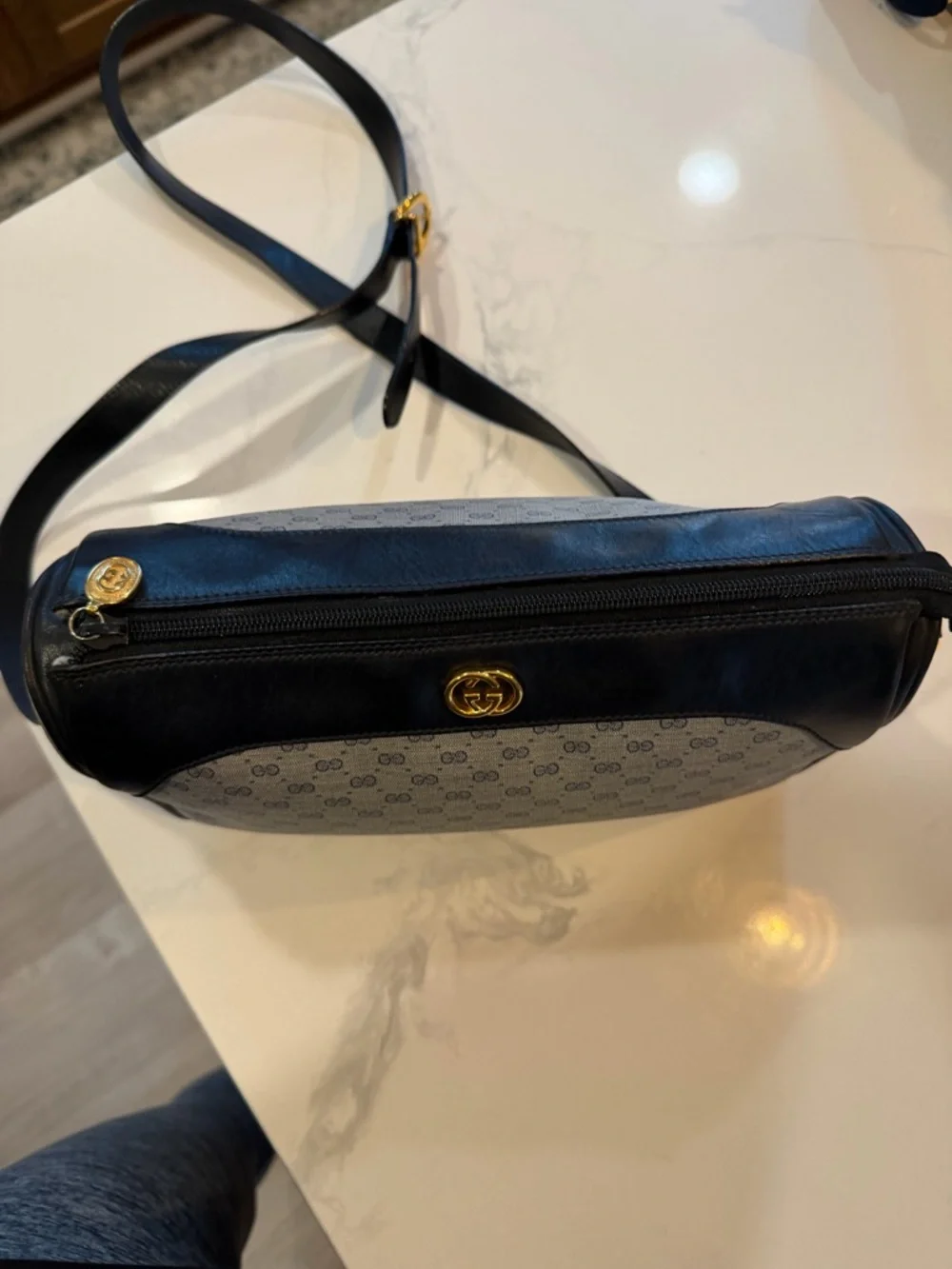 Gucci Blue Leather and Beige/Gray GG Monogram Shoulder Bag - Picture 3 of 14